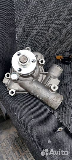 Водяной насос,помпа
