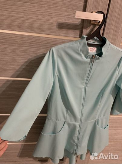 Медицинский костюм женский фирмы Лечи Красиво