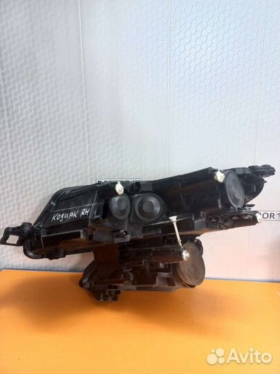 Фара правая Skoda Kodiaq