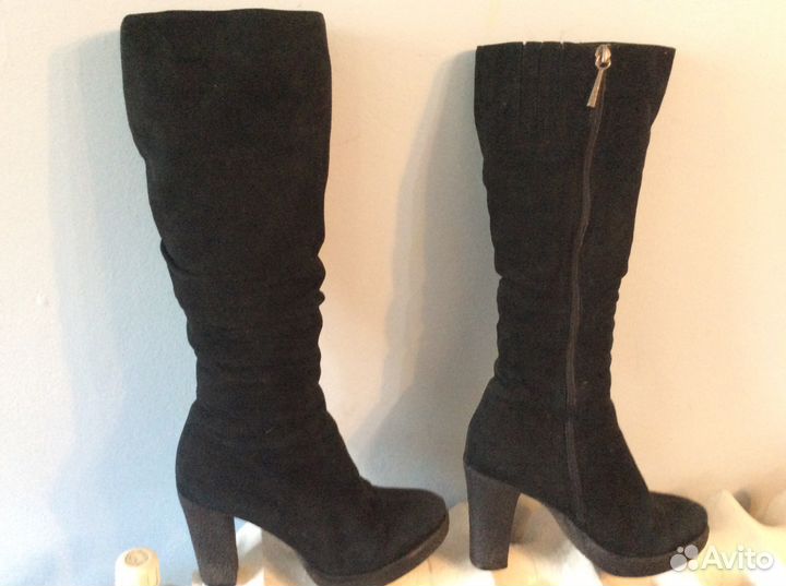 Зимние кожаные натуральные сапоги две пары