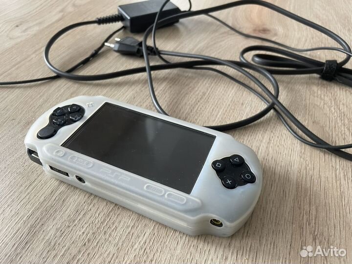 Sony PSP E1008