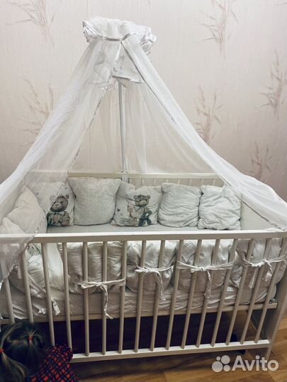 Кровать с балдахином