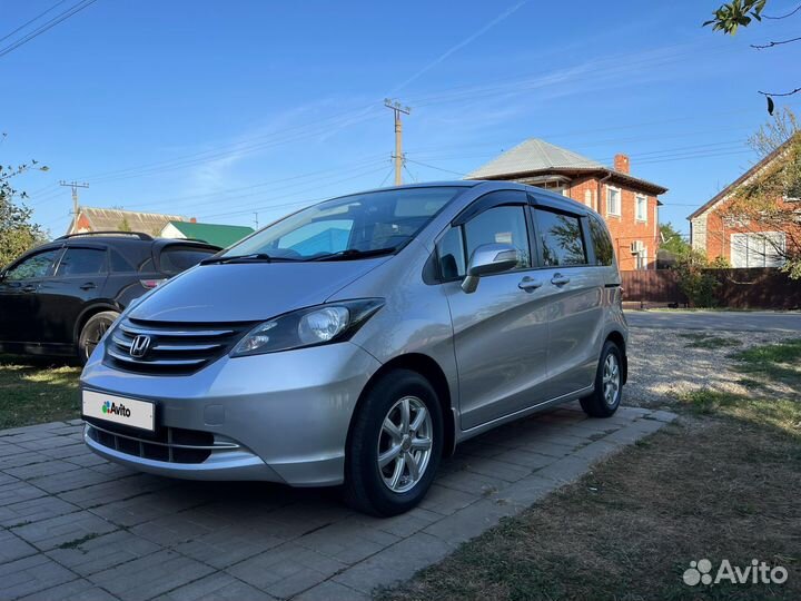 Honda Freed 1.5 CVT, 2010, 144 000 км