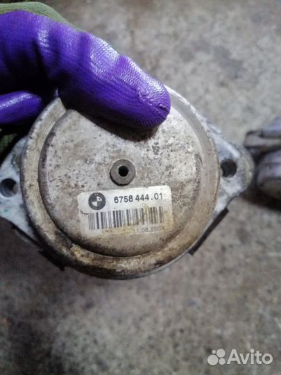 Подушка двигателя BMW X5 E53 M57 D2