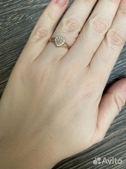 Золотое кольцо с брильянтовой крошкой