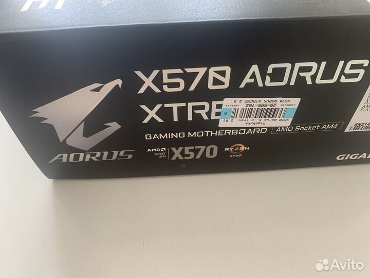 Материнская плата Gigabyte X570 aorus xtreme