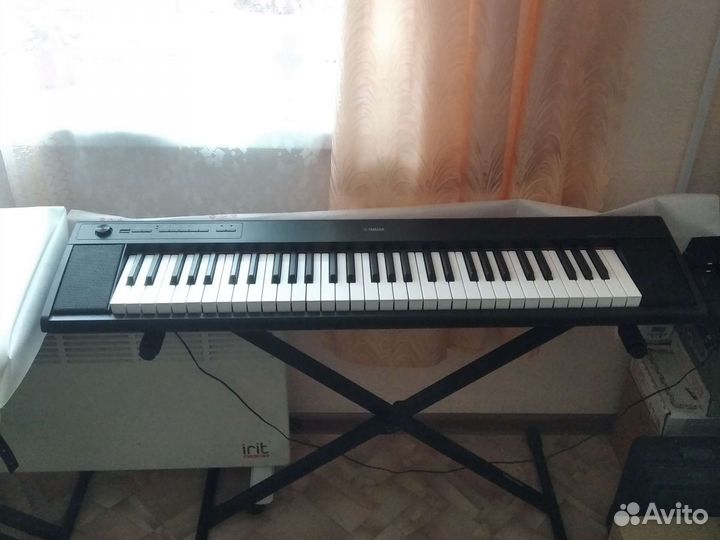 Цифровое пианино yamaha piaggero np 12