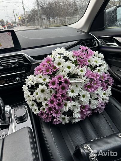 Букет из ромашковой хризантемы