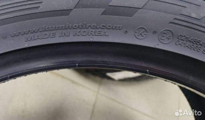 Kumho Ecsta Sport S PS72 275/35 R19 100