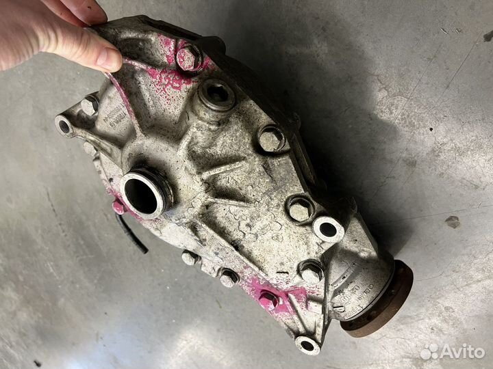 Редуктор передний BMW X5M E70