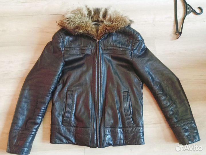 Зимняя кожаная мужская куртка