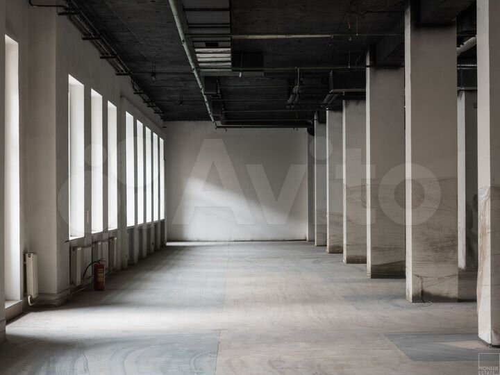 Торгово-офисное помещение 680-2550 кв.м на Тверско