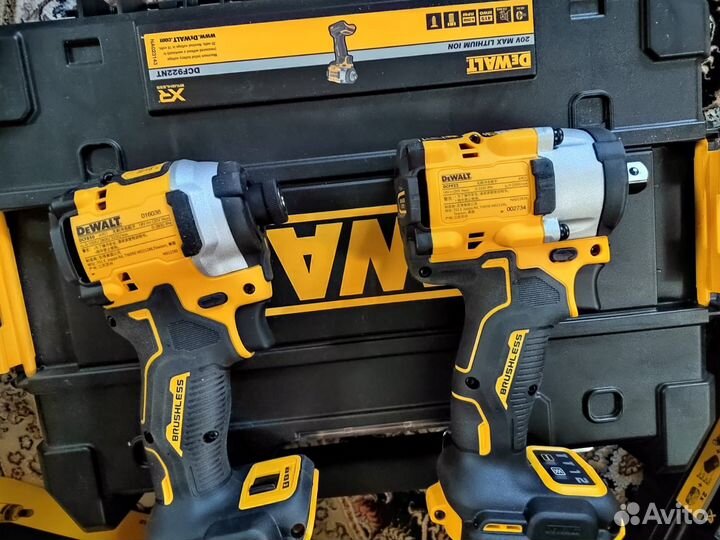 Гайковерт DeWalt dcf922nt