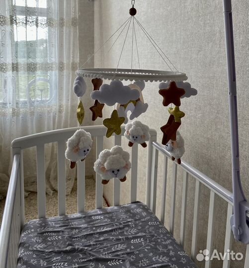 Детский мобиль из фетра