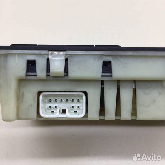 Б/У Б/У Блок кнопок управления сиденьем 8466033050