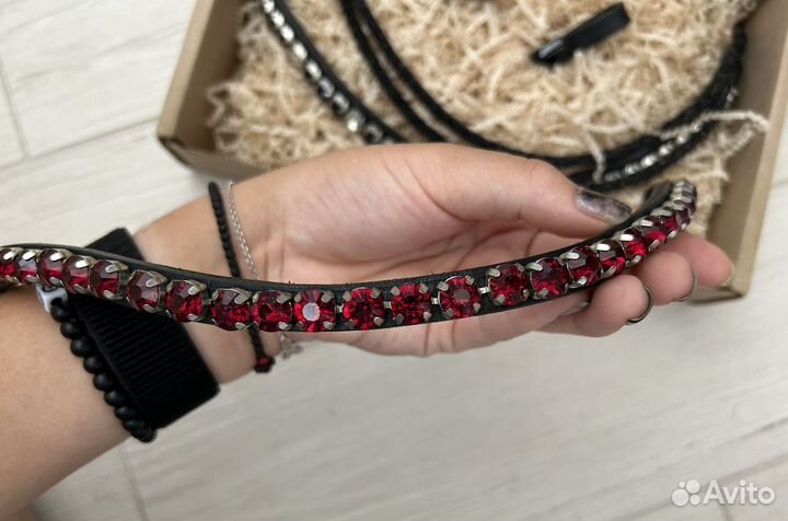 Налобник для лошади