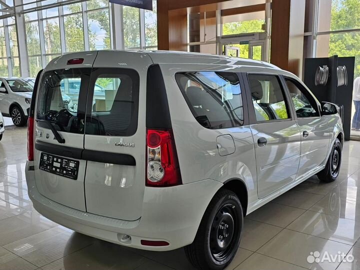 LADA Largus 1.6 МТ, 2024