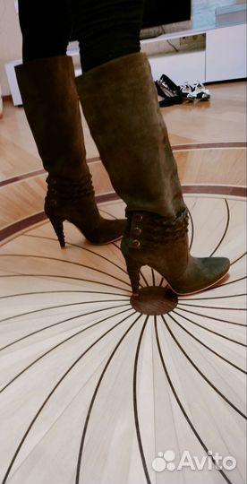 Сапоги новые 39 от модельера Goga Nikabadze