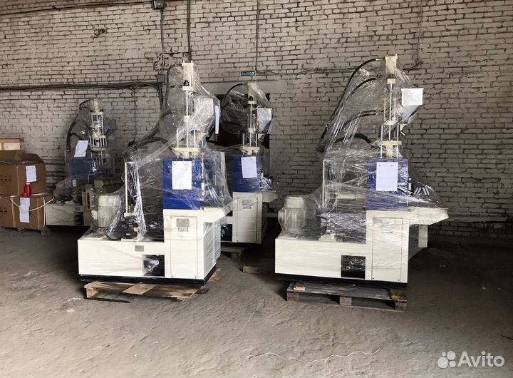 Вертикальный термопластавтомат ARK-plast TA-400