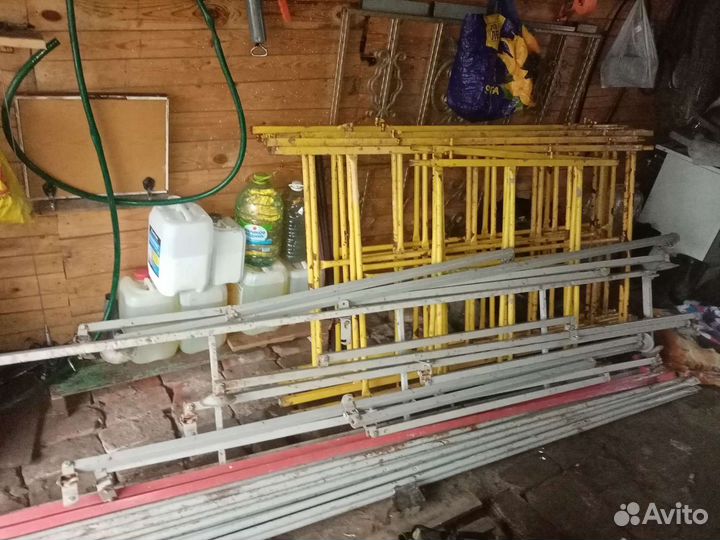 Леса строительные