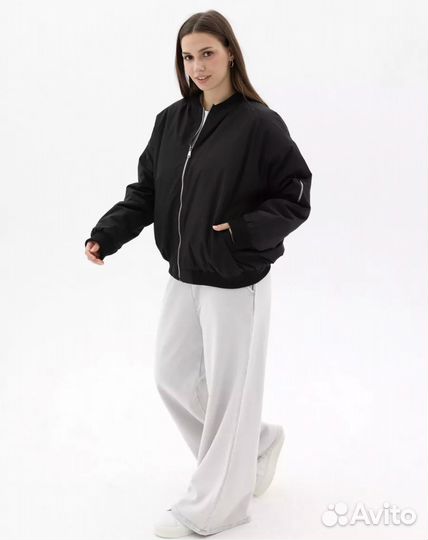 Бомбер женский