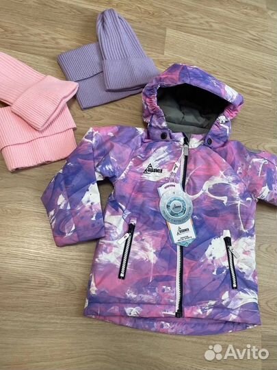 Куртка демисезонная новая