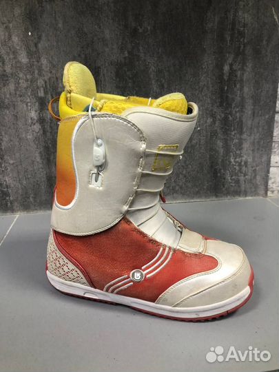 Сноубордические ботинки