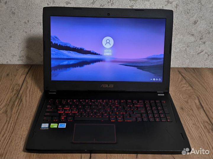 Игровой Asus ROG (i5-6/8Gb/SSD-120Gb/GTX1060-3Gb)