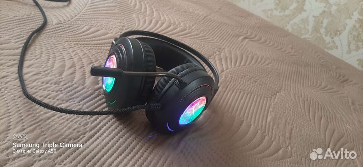 Игровые наушники с микрофоном