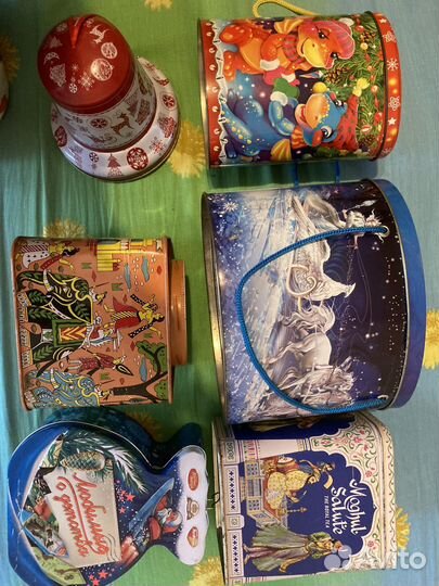 Банки жестяные для хранения поделок итд