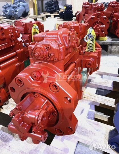 Основной насос Hyundai RB260LC-9S K3V112DT