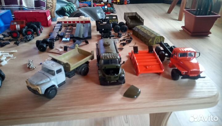 Модели машинок Камаз СССР 1:43 запчасти длямоделей