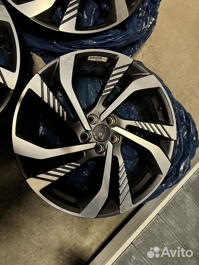 Диски Geely Monjaro с датчиками