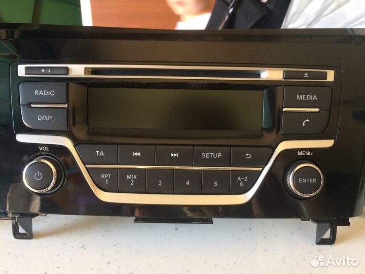 Штатное головное устройство nissan X-Trail (T32)