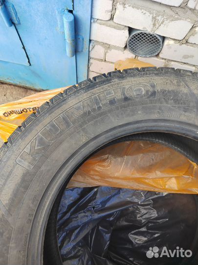 Kumho 722 225/65 R17 106R