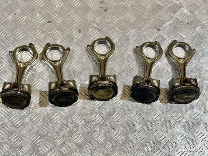 Шатун BMW N63 S63 F01 F02 X5 E70 X6 E71 5.0