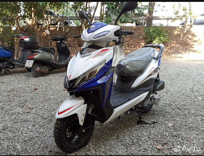 Скутер Венто сити