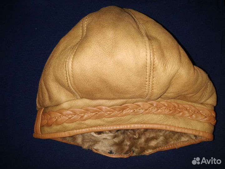 Берет женский кожаный