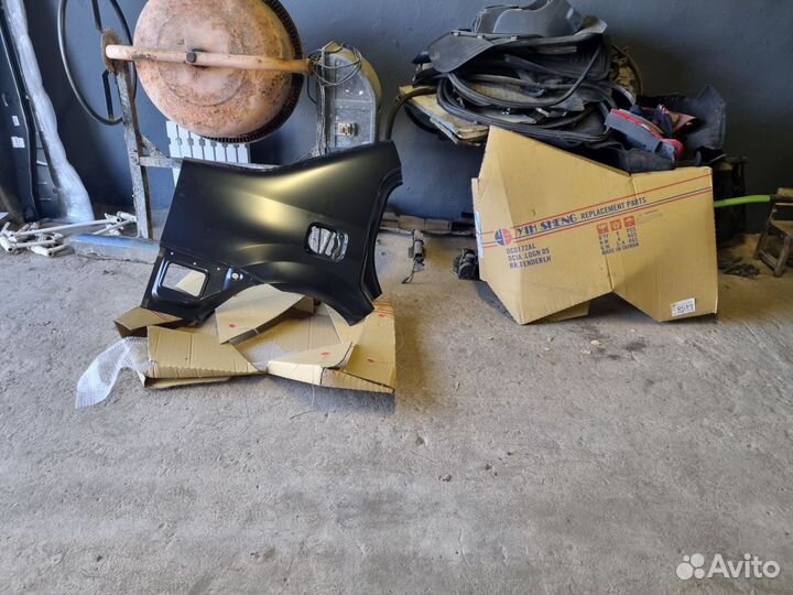 Задние крылья рено логон 1