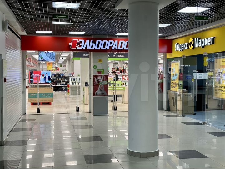 Торговая площадь в ТЦ, 1261.8 м² на 2 этаже