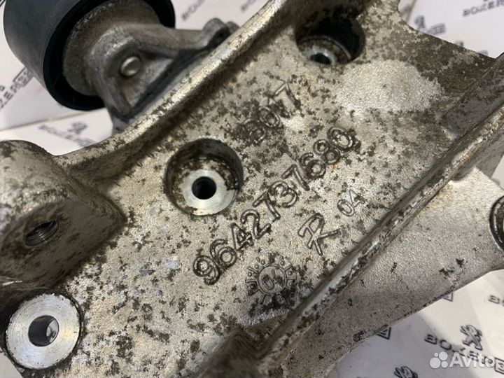 Кронштейн генератора Fiat Ducato 244 2.0