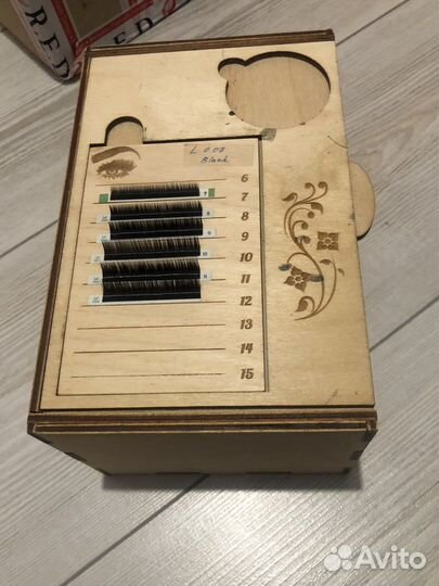 Коробочка для наращивания ресниц