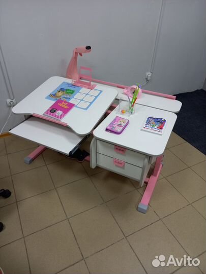 Растущая парта и стул