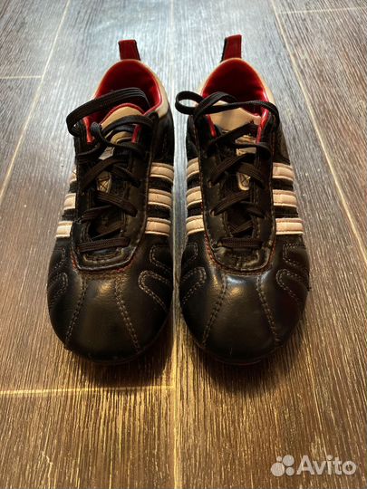 Продам бутсы adidas