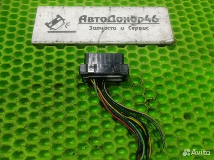 Разъём диагностический OBD2 Nissan Primera P12