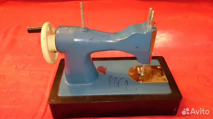 Швейная машинка