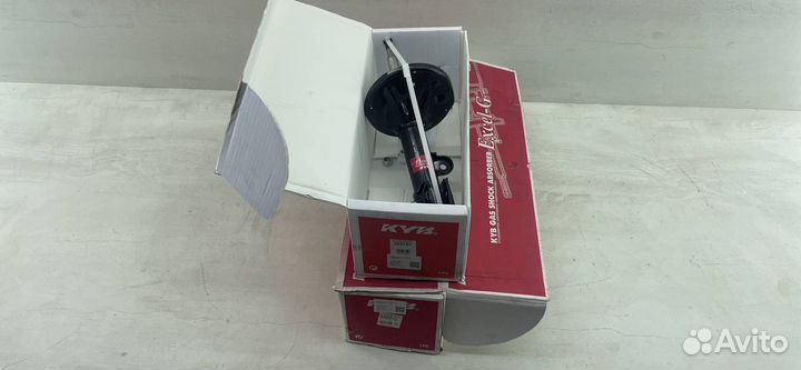 Стойки передние KIA sportage / tucson