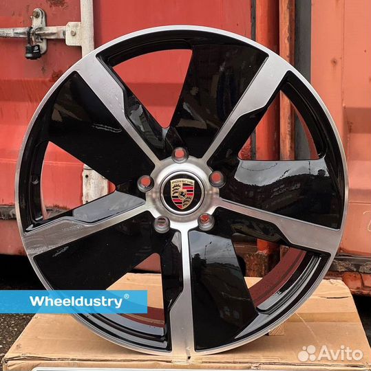 Кованые диски R21 Porsche Taycan/ Panamera наличие