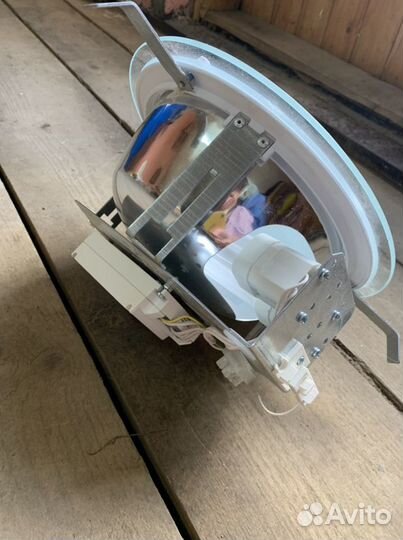 Светильник потолочный