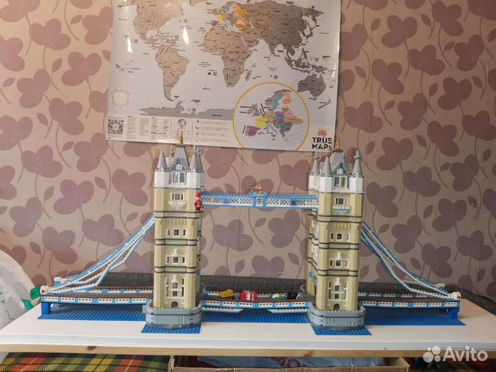 Lego тауэрский мост